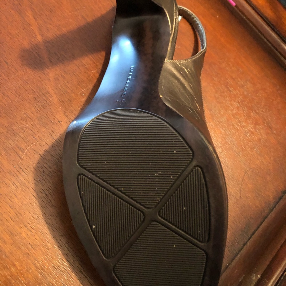 Heels - Picture 7 of 7